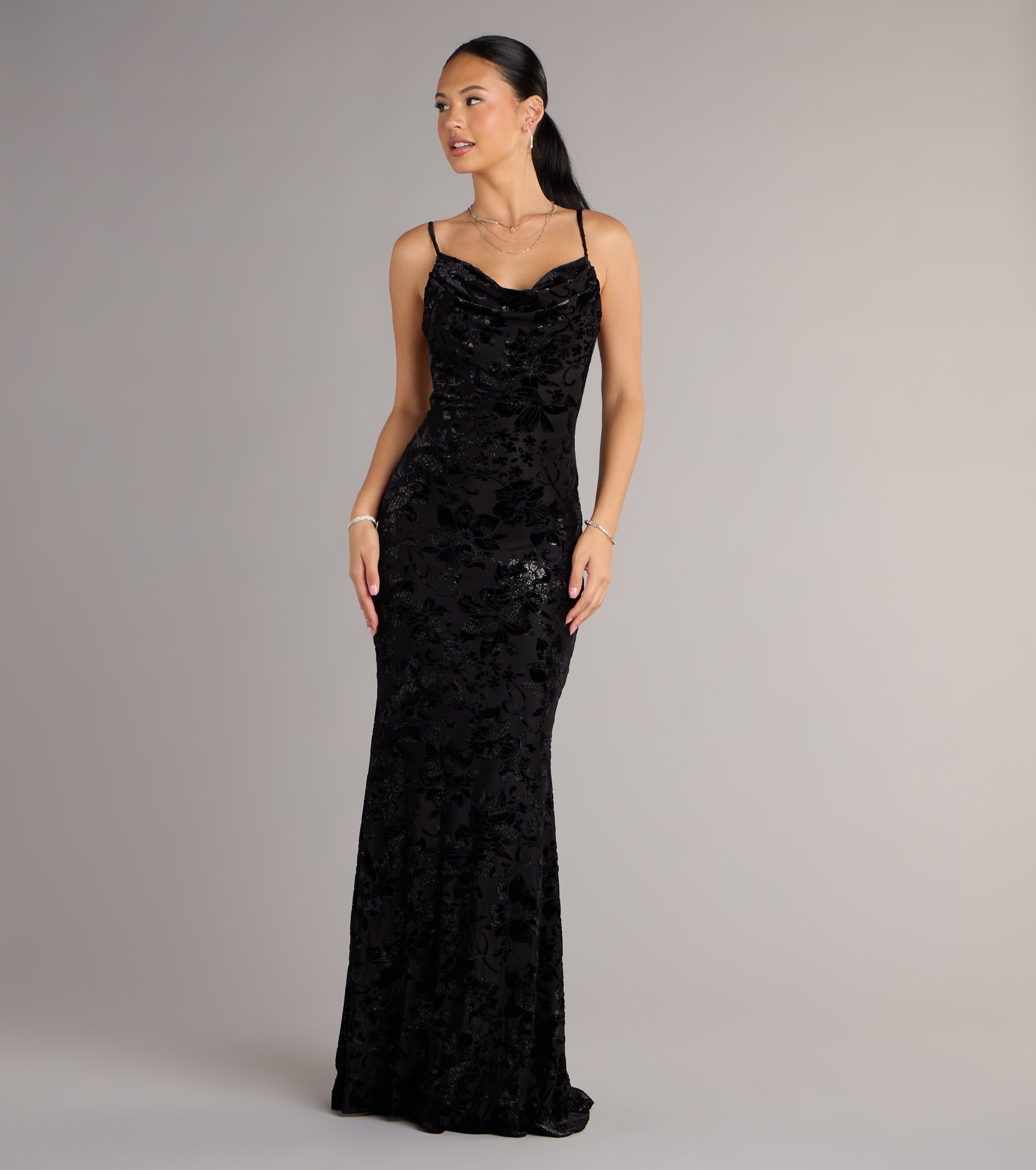 Maddie Velvet Open Back Mermaid Formal Dress