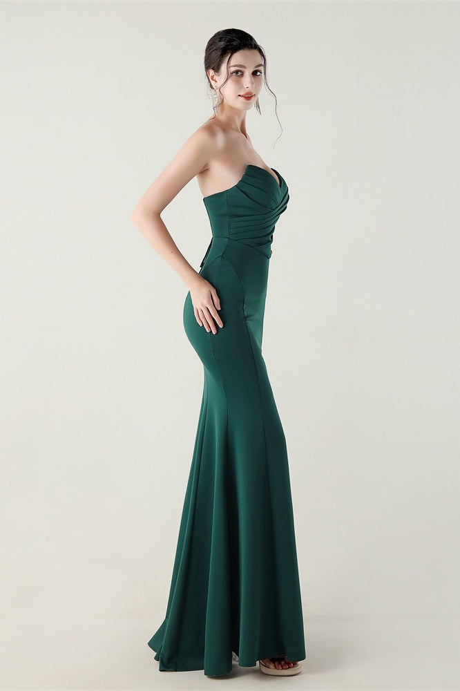 Strapless Sweetheart Pleated Party Dress
