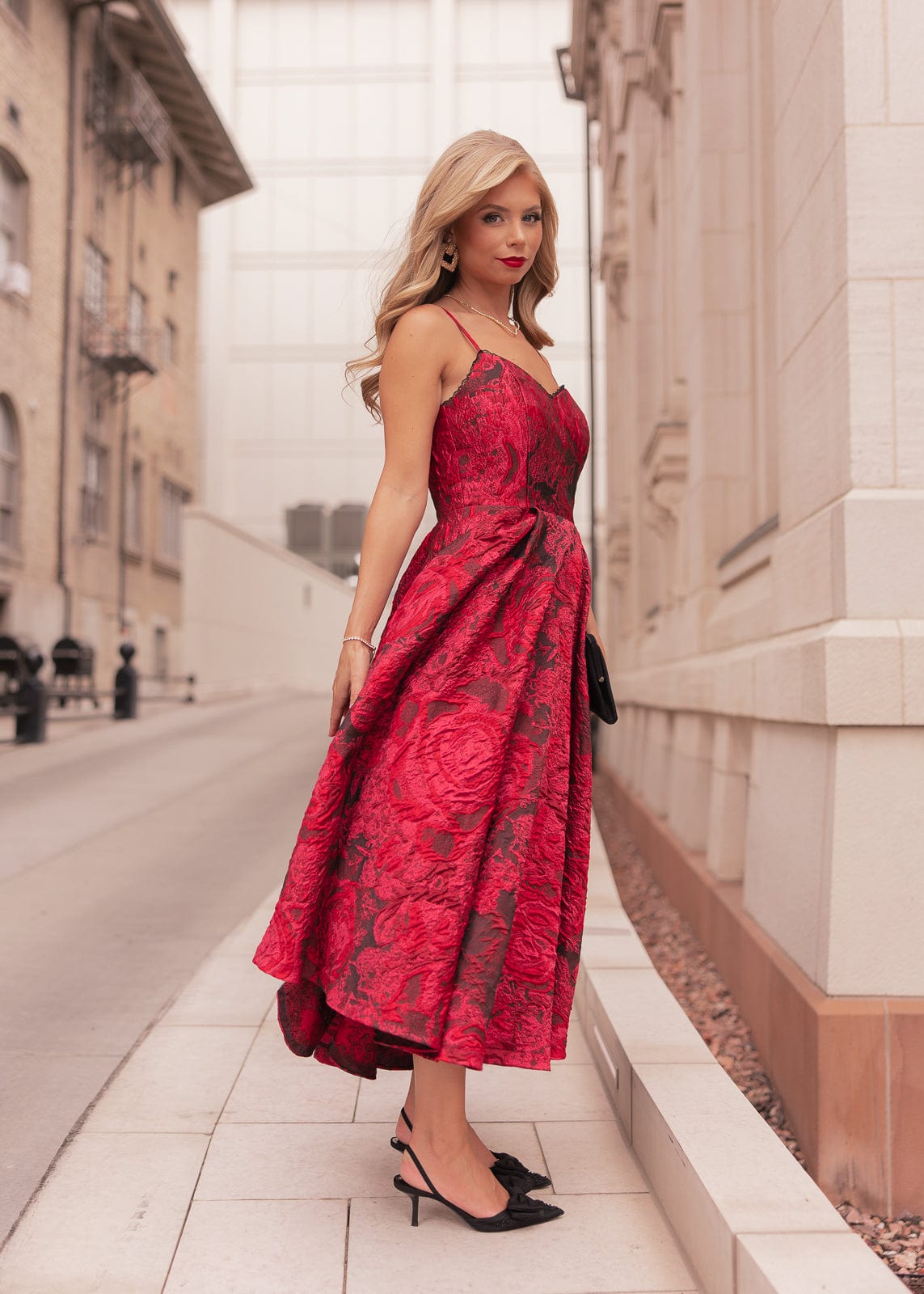 Kelly Midi Holiday Dress - Red