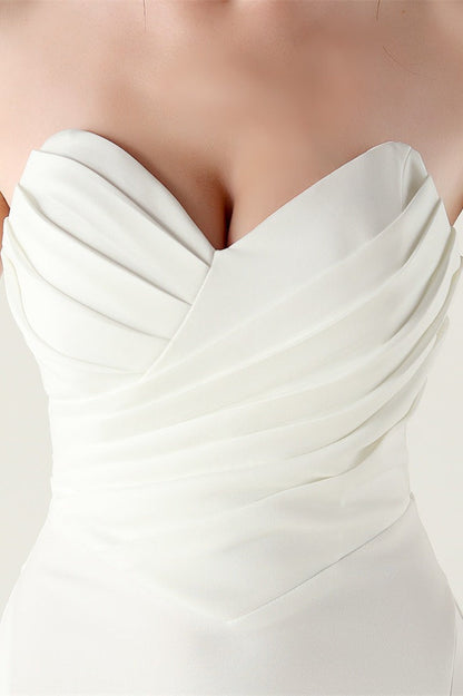 Strapless Sweetheart Pleated Party Dress