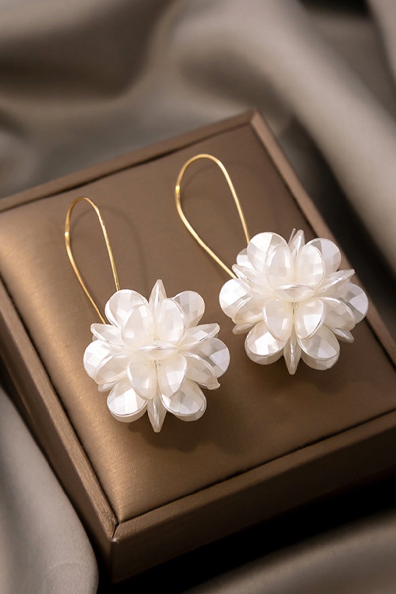 Floral Design Earrings - MISMIMCAJE2408010004-WHITE-F